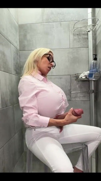 Huge Cumshot on Myself!