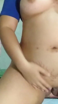 main tumhare khilaune banoonga, meri choot ko chaatna