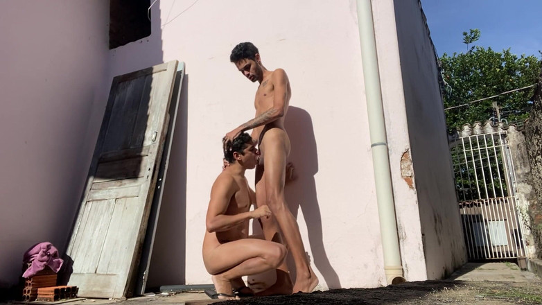 Leandro e Asafe: Succhio il mio amico nel mezzo della strada