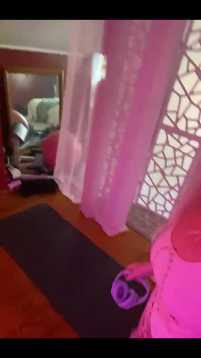 PaintedRose: Rival Twinsters quay đằng sau hậu trường dựng cảnh 1 nó chuẩn...