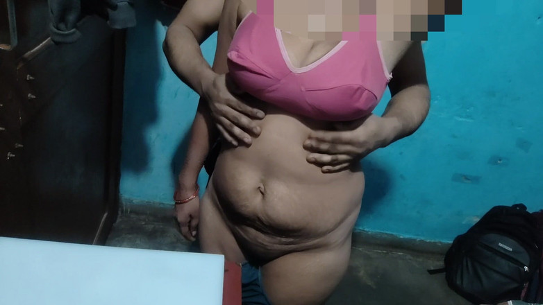 Varma gi: Video von voller romantik mit freundin am morgen