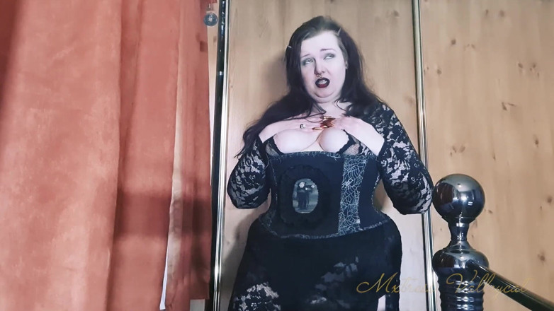 Mxtress Valleycat: Erwischt beim Kopieren deiner goth-göttin