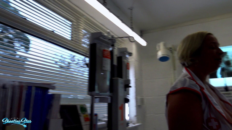 Shooting Star: Membantu Porkpie Untuk Cari Mojonya