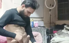 Njut av min video med min söta penis