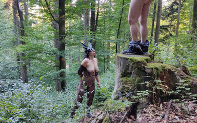 Toilet Mommy: Tyto kundy jsou absolutně bezduché šukací puppets! Lidská pisoárová toaleta