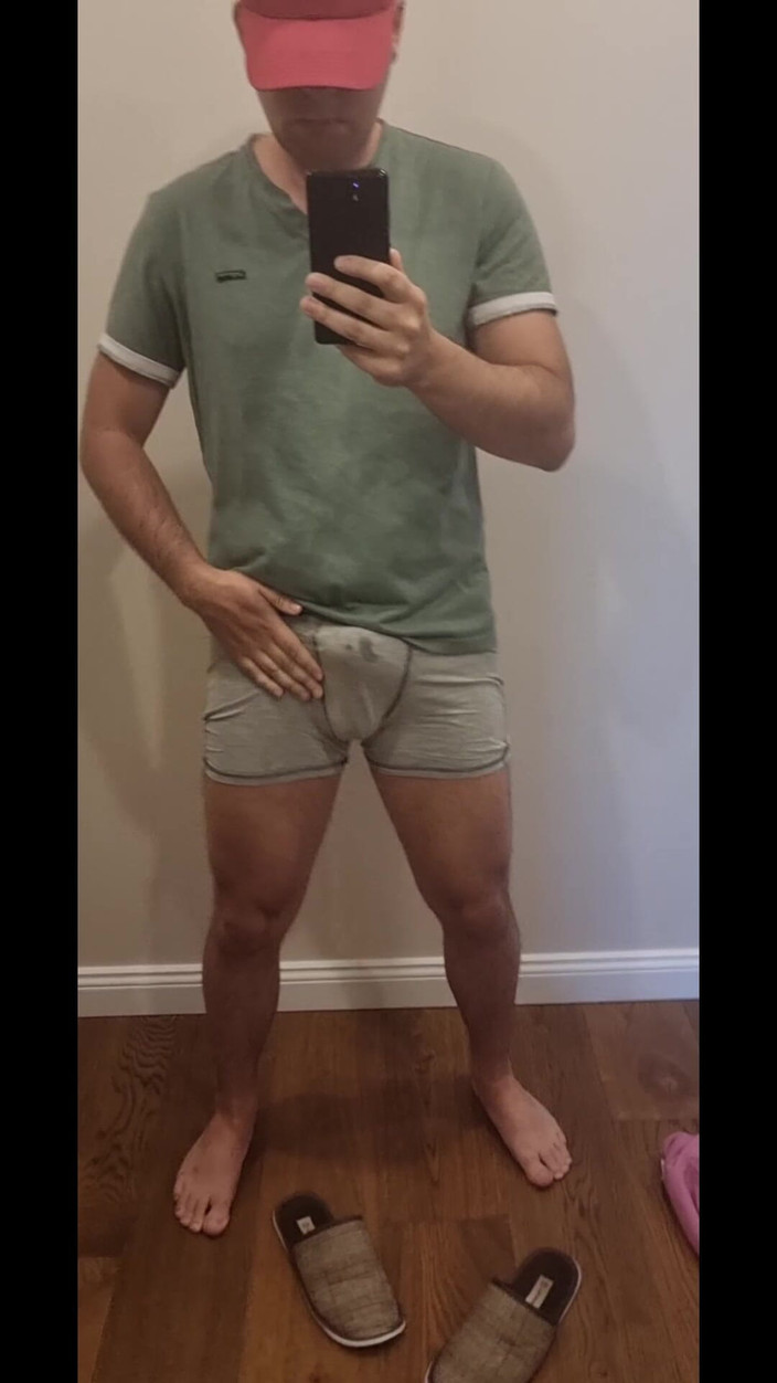 ShyCummerBoy: Soprando uma enorme carga na frente do espelho