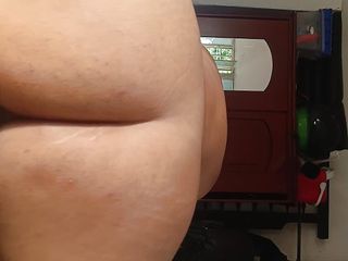 oficialkairadenaly: Min styvmamma är, hon väcker mig och går på en gång,...