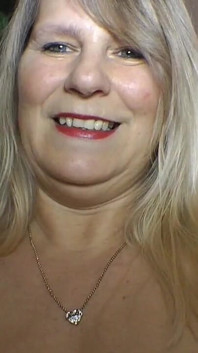 Lippen Schminken Und Geil Pissen