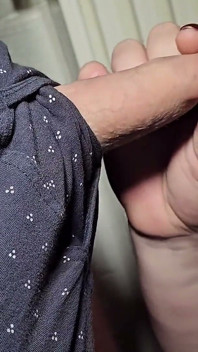 Blowjob in the Absence of His Wife! Close up