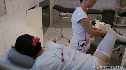 Amator Media: Comtesse la Moet - suffering free part 2