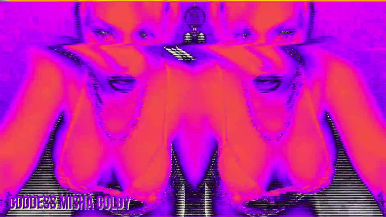 Goddess Misha Goldy: Ты не можешь помешать мне осушить твой бумажник!!