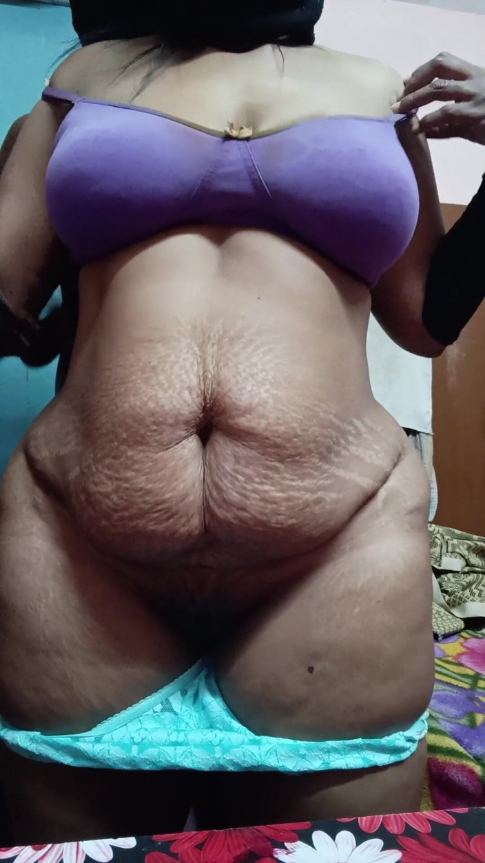 Priya aunty: Esposa india y marido calientes