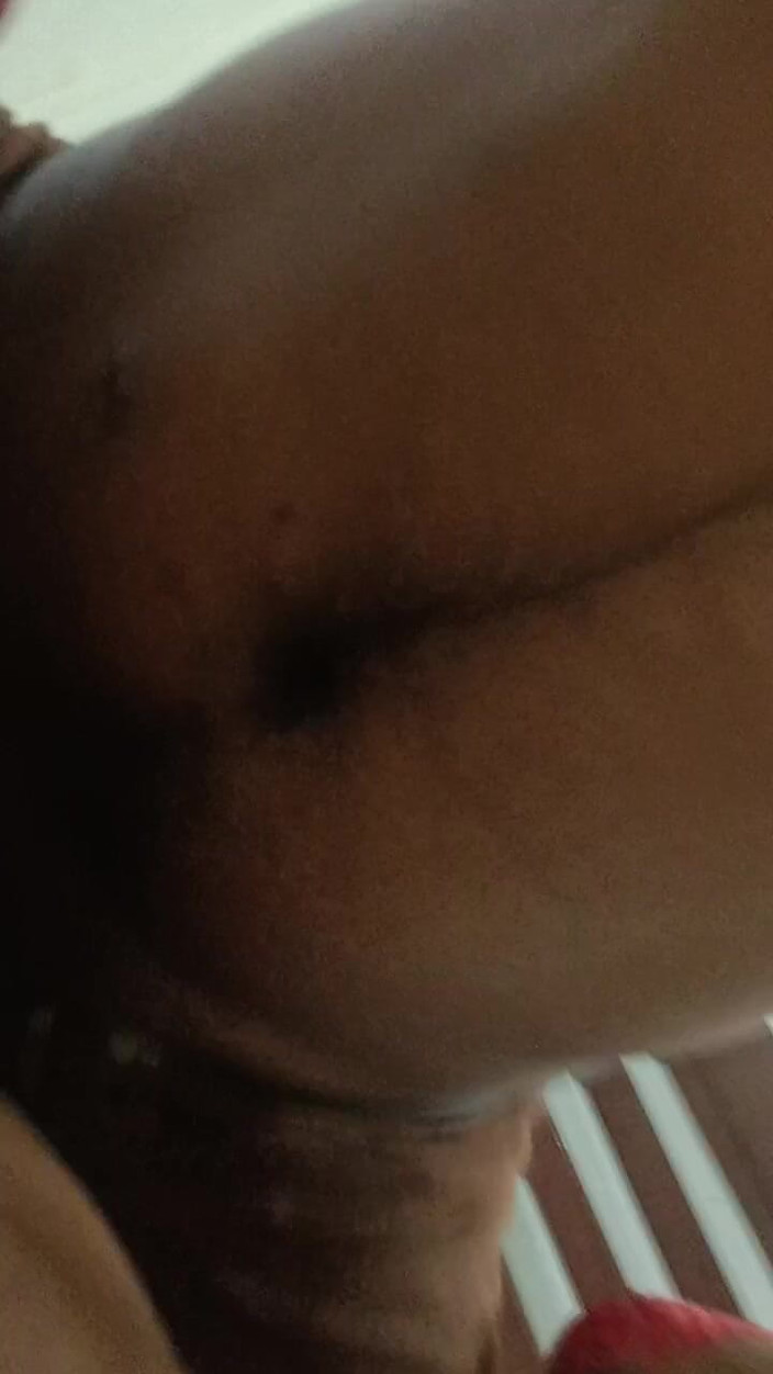 Desi Indian studio: Video seks anal tante seksi ki gand mein land diya