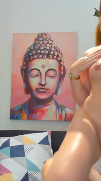 Sexy Naked Blonde Show