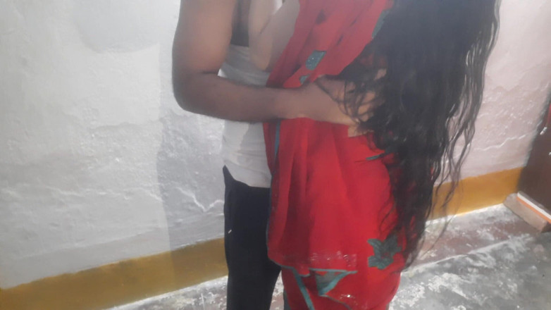 Busty Banuu: Tettona cognata scopata da cognato di notte.