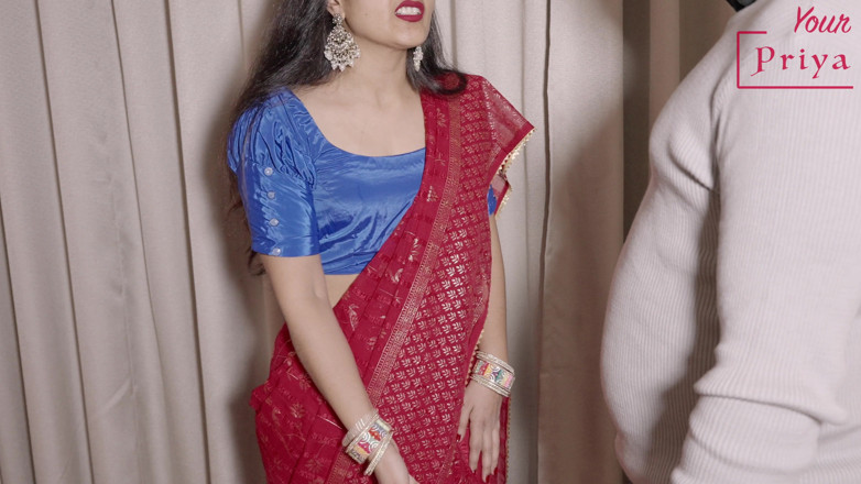 Your Priya: Indiancă bhabhi sexy la vârf futută și umplută cu spermă în coloană...
