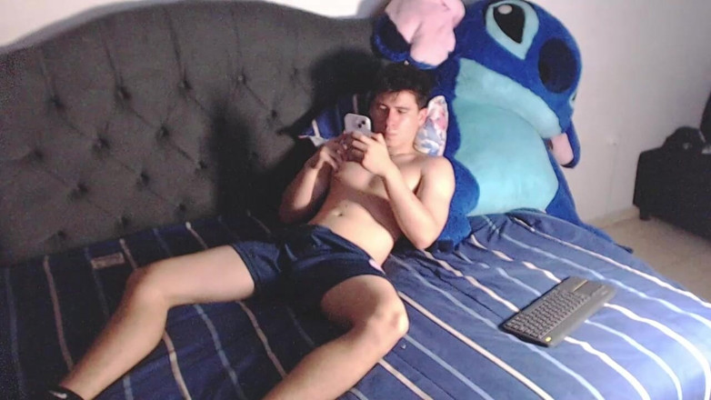 Icyhot707: I Undress and Touch Myself Hotly