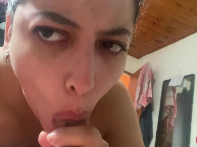 I Start the Day with a Delicious Blowjob and They Take All the Cum From Me (Eddie Queens)
