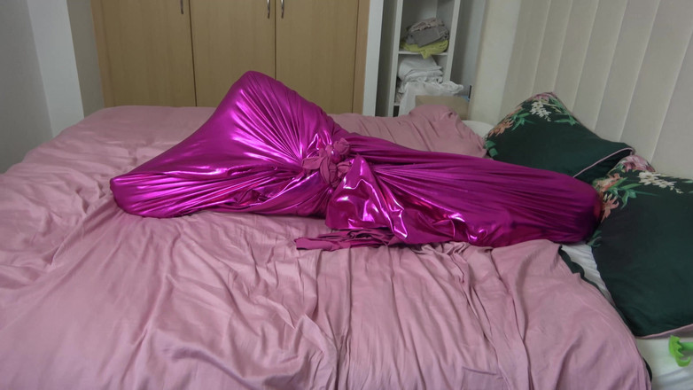 Latina Fetish: Lilly in: a Spandex Nightmare (4k)