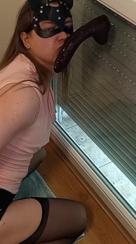 La troia dell'ufficio adora un cazzo