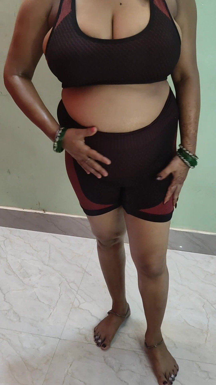 Kavita suman: Indyjski Bhabhi Desi Ćwiczenie