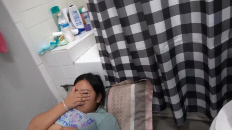Antoniojaureugui1: Teen Girl, I Fuck Her in the Bathroom While Her...