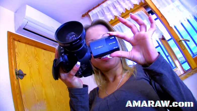 Amaraw: Blonde Sylvie Castro bed fucked and receives a sloppy facial
