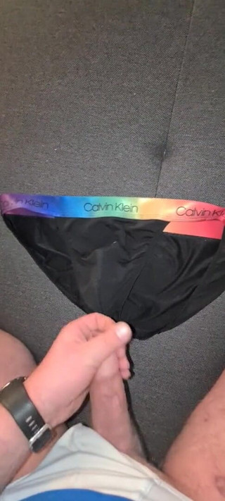 CumShorts: 私の下着に精液
