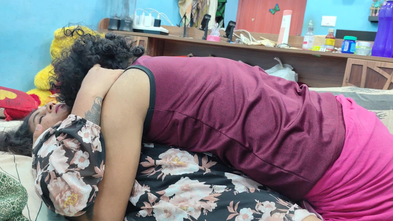 Vaigavarun45: คู่รัก Mallu โรแมนติกสุดฮอตในการลบชุดห้องนอนและจูบด้วยนมดูดควย Desi โรแมนติกสุดฮอตในบ้าน