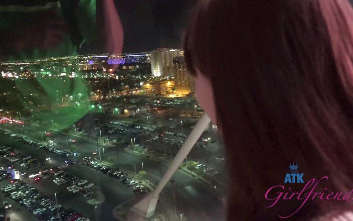 ATK Girlfriends: Віртуальна відпустка в Лас-Вегасі з Нікі Хантсменом, частина 1