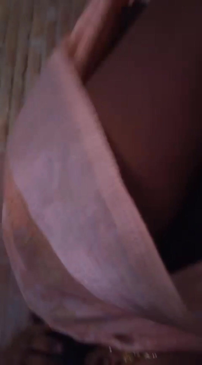Auntixxx 69: El placer de tener sexo secretamente es diferente
