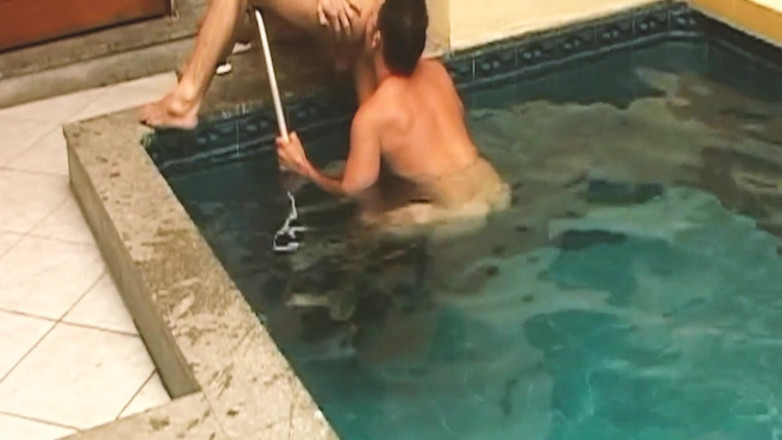 SEXUAL SIN GAY: Erkekler yarak istiyor sahne 4: eşcinsel iş arkadaşları havuz alanında sert...