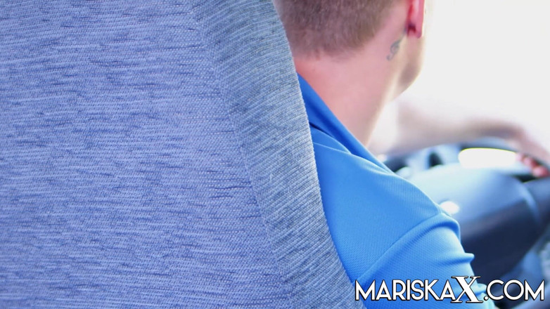 Mariska x: MARISKAX Mariska's road trip blowjob