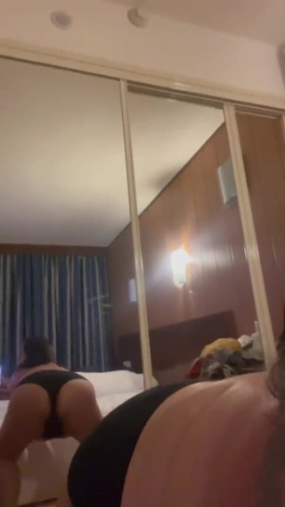 Indian fuck queen: Posing Feeing Sexy