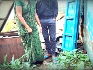 Your Soniya: Секс индийской дези бхабхи на открытом овощном поле