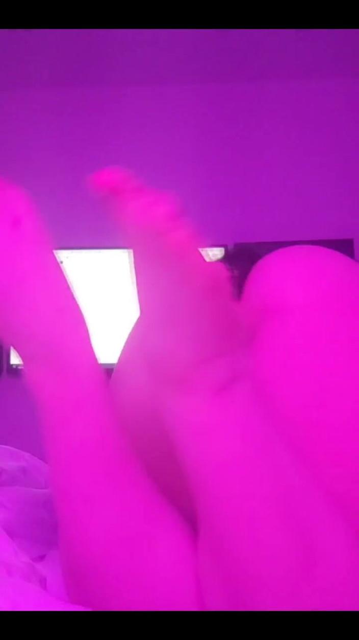 Peachgardens: Ti piacciono le ragazze che ballano?