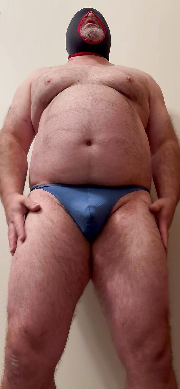 Anal Steve: 정액과 사정을 먹고 보짓물 가득한 자지를 빠는 것에 대해 음란한 대화를 많이 하는 파란색 G-string으로 괴롭히는 Anal Steve