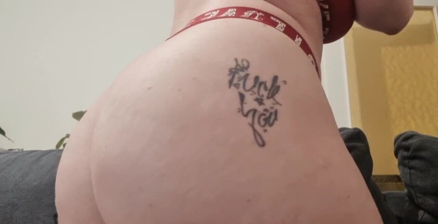 Marmotte_yoomie: Slabá tvář, můj zadek. Ach ano, vím, že jsi tak slabý...