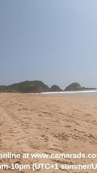 พวกเราอยู่ที่ชายหาด nudist