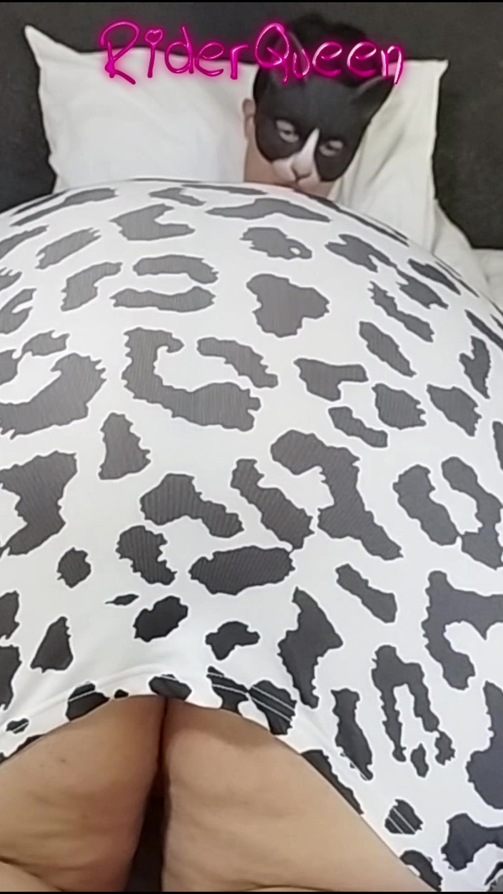Riderqueen BBW Step Mom Latina Ebony: Schwanzlutschen, doggystyle