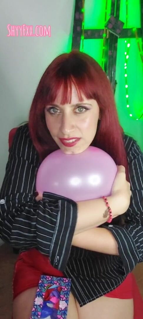 Tu Gauchita Argentina: Shyyfxx Gauchita Psikologi Bab 3: Saya Dapat Bermain Panas Dengan Belon!...