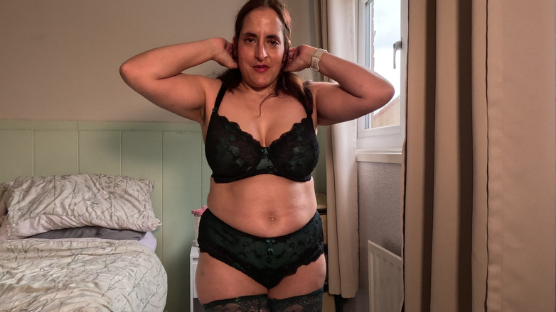 Lorelei: Spettacolo di lingerie cattiva