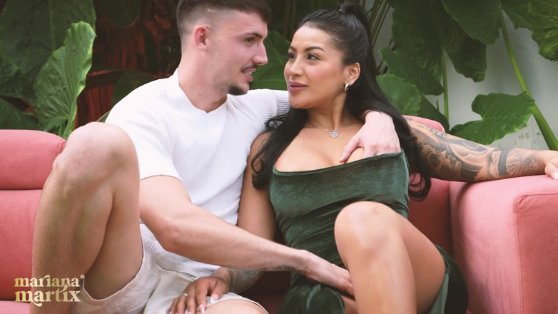 Mariana Martix: Mariana Martix fa sesso rude all'aperto con suo marito e...