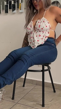 Foot Fetish Ends with Luna Ferrara Naked
