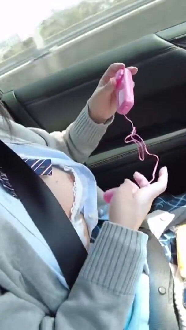 Nipple Flash Date. Chatty Exhibition and Constant Teasing Part1 (J-Cams)