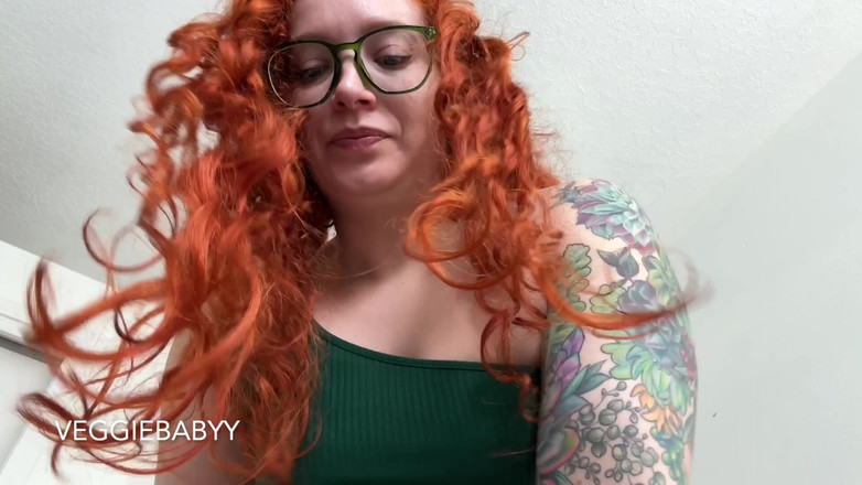 Veggiebabyy: Futadom macht Sissys Make-up dann ruiniert es mit Gesichtsfick und...