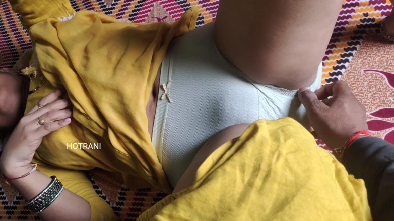 piryaprajapati: Hot Indian Beautiful Bhabhi Sex Video Desi Local Teen Bhabhi...