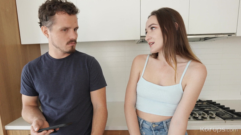 Karups Hometown Amateurs: Adik tiriku yang kesal nggak bakal ninggali aku sebelum aku...