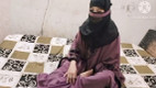 NAASRIN KHAN: Zia che sei una cognata sandali della burqa che scopa...