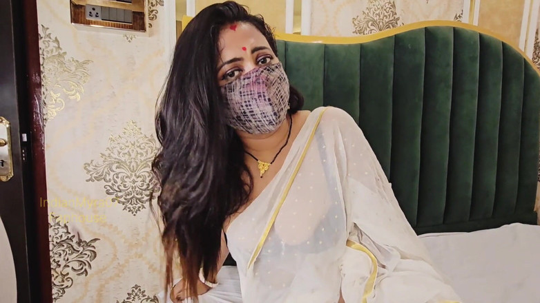 IndianMyra07: 배다른 아들의 자지를 보고 몸을 제어할 수 없는 새엄마